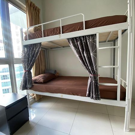 Regalia Bestfriend Hostel كوالالمبور المظهر الخارجي الصورة