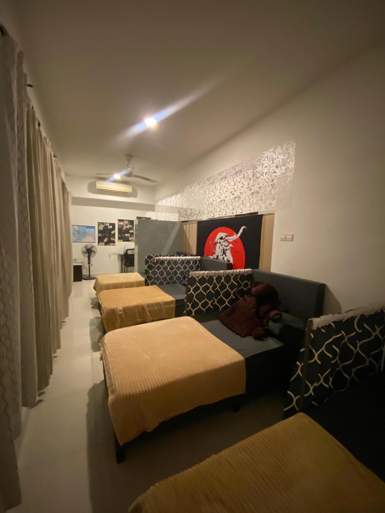 Regalia Bestfriend Hostel كوالالمبور المظهر الخارجي الصورة