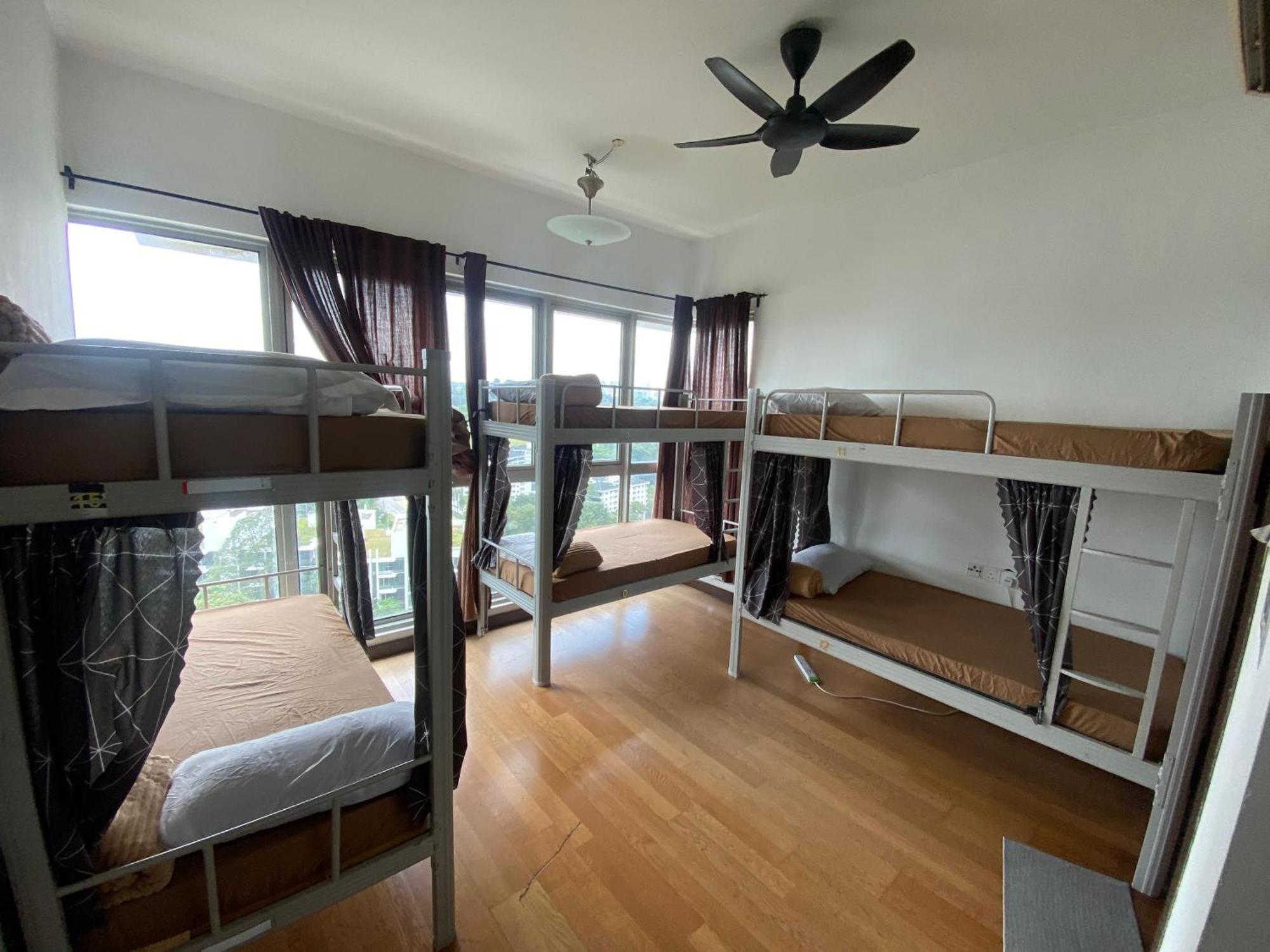 Regalia Bestfriend Hostel كوالالمبور المظهر الخارجي الصورة