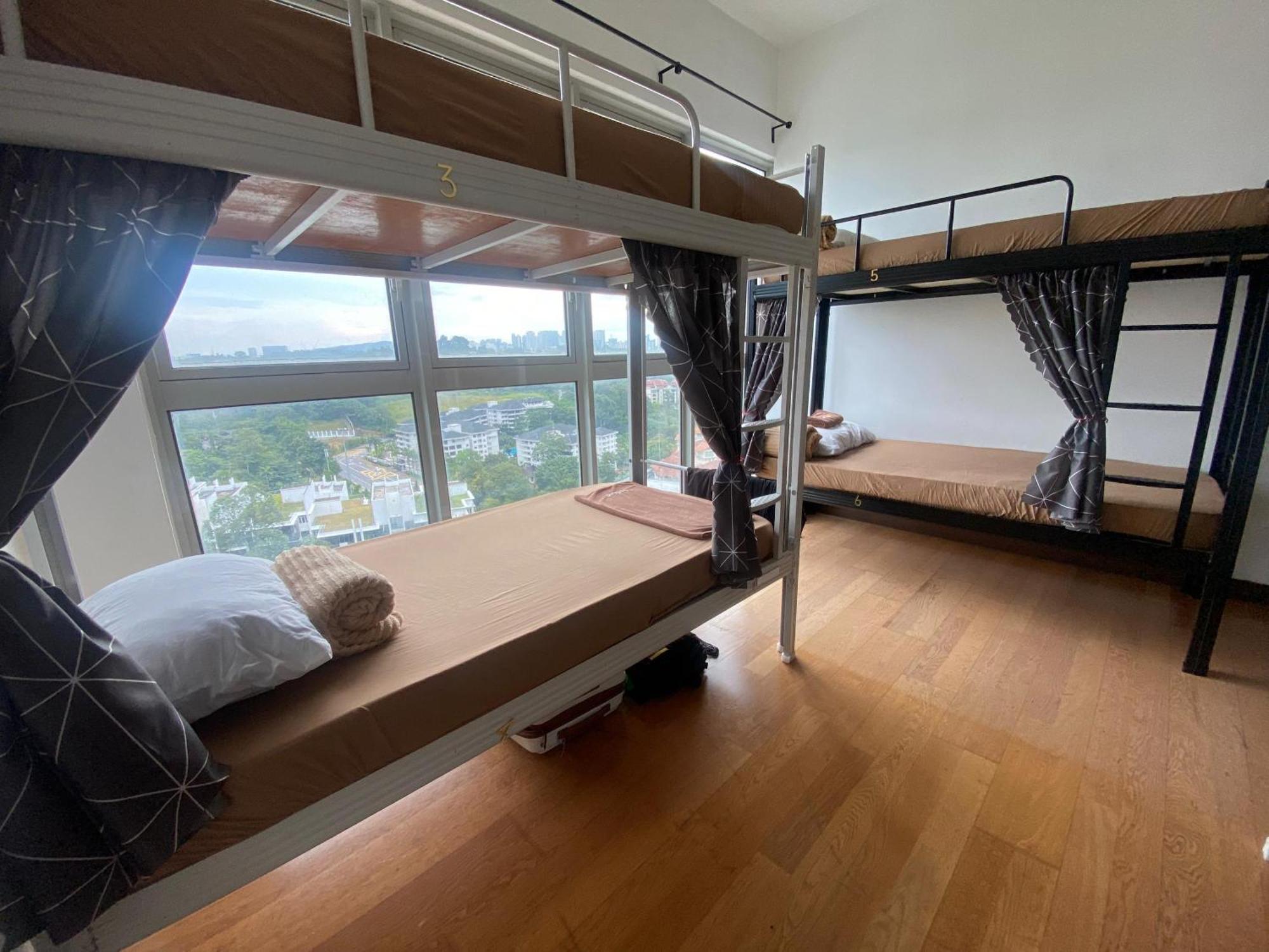 Regalia Bestfriend Hostel كوالالمبور المظهر الخارجي الصورة